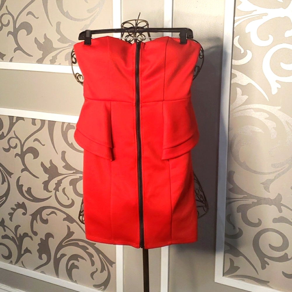 Strapless Red dress